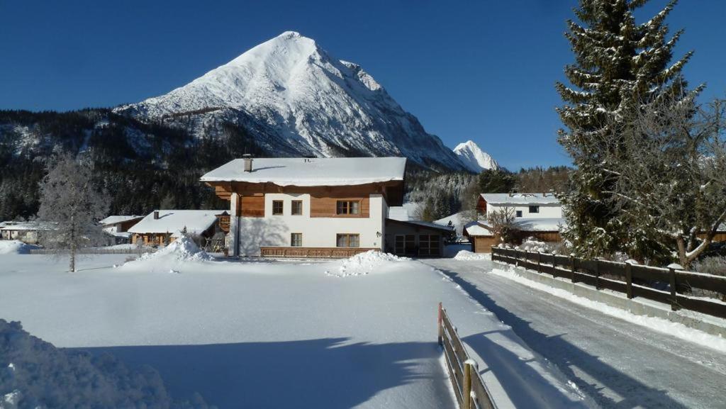 Haus Witting Apartment Leutasch Bagian luar foto